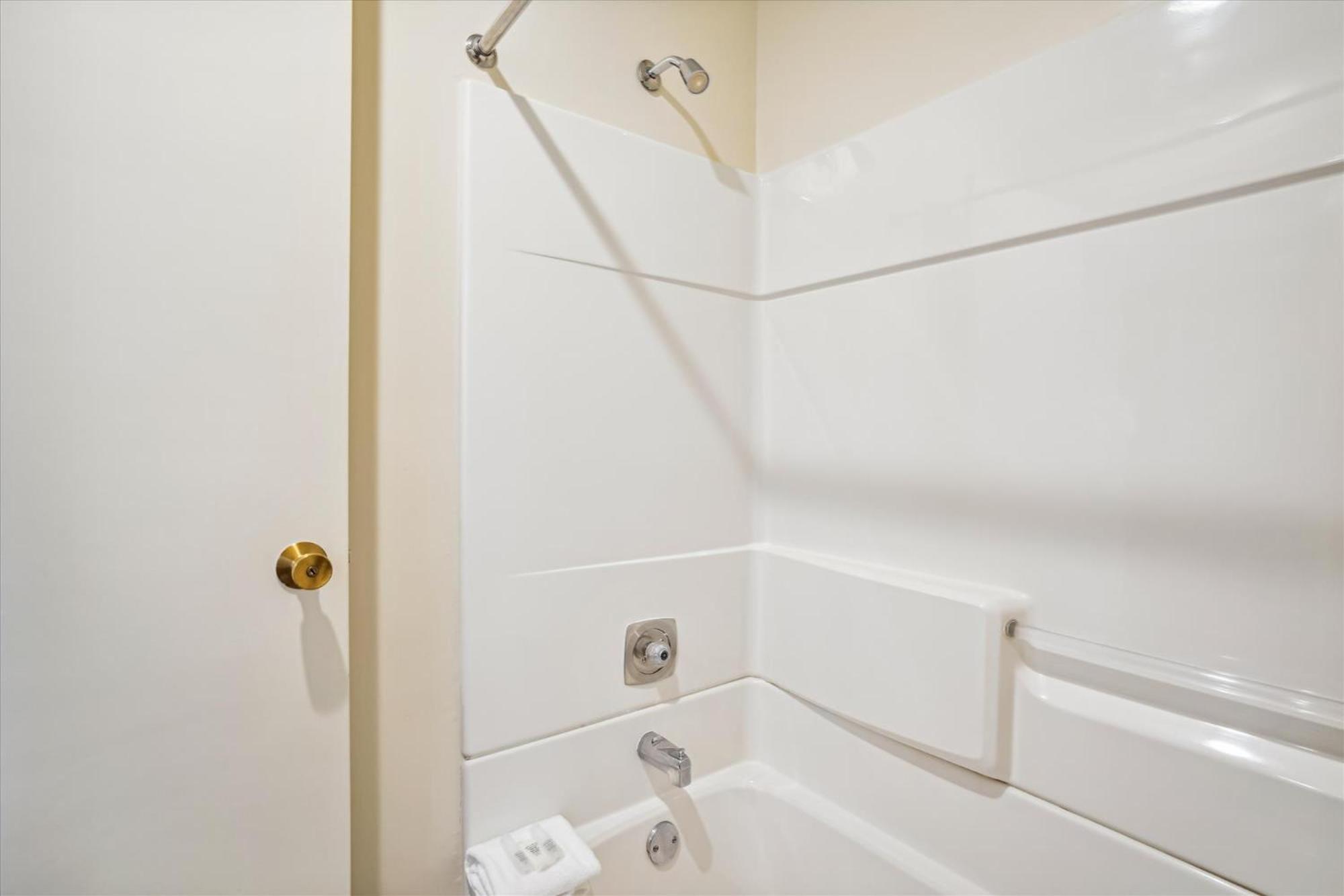 Cedarbrook Queen Studio 107 كيلنغتون المظهر الخارجي الصورة